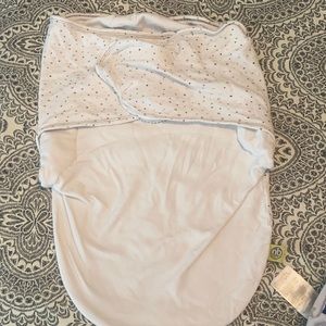 Nested Bean swaddle